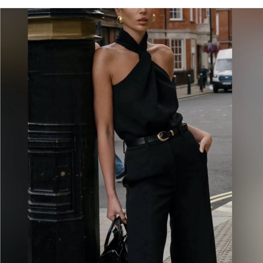 Commense Elegant Black Halter top small